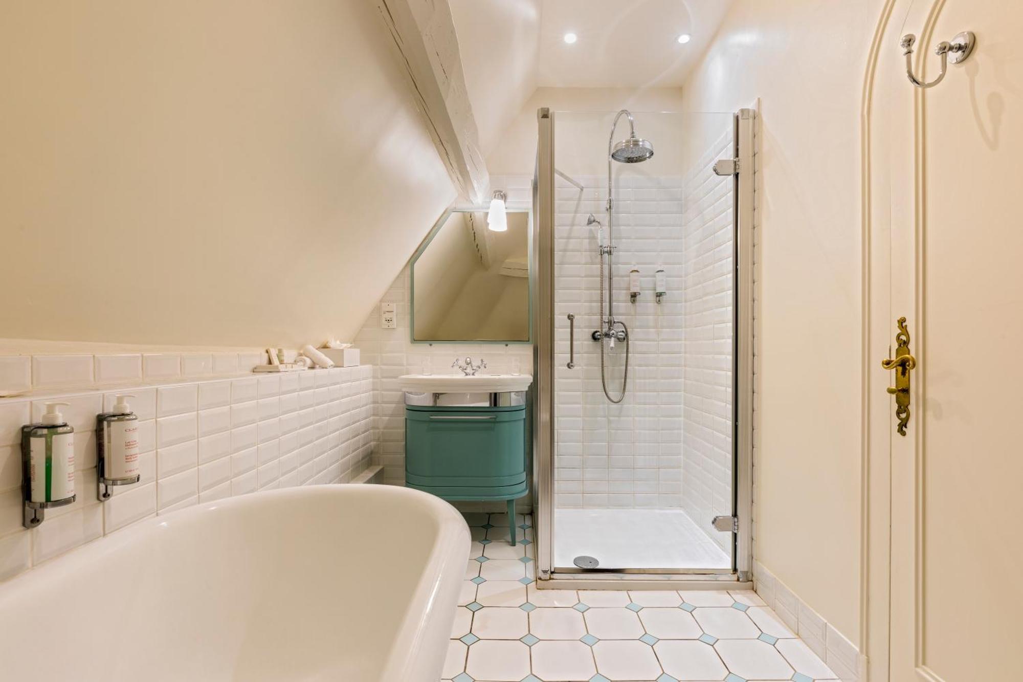 Les Hauts De Loire Relais & Chateaux Онзен Экстерьер фото