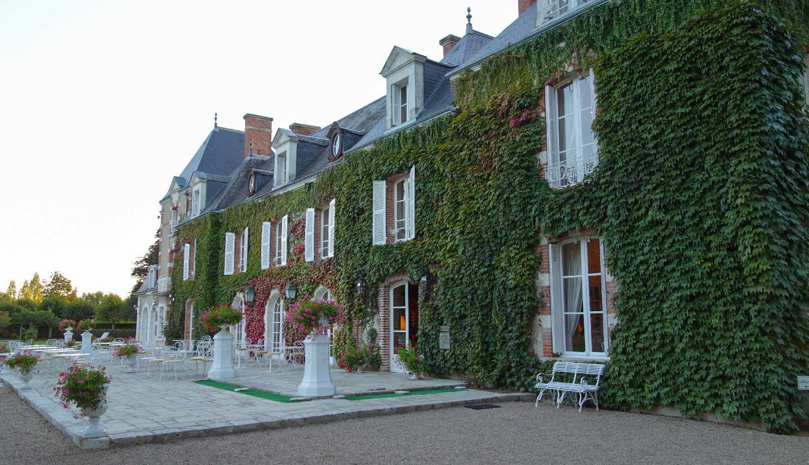 Les Hauts De Loire Relais & Chateaux Онзен Экстерьер фото